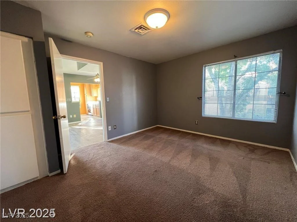4855 Torrey Pines, Las Vegas, NV 89103