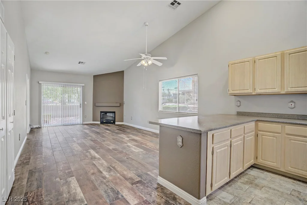 855 Stephanie, Henderson, NV 89014