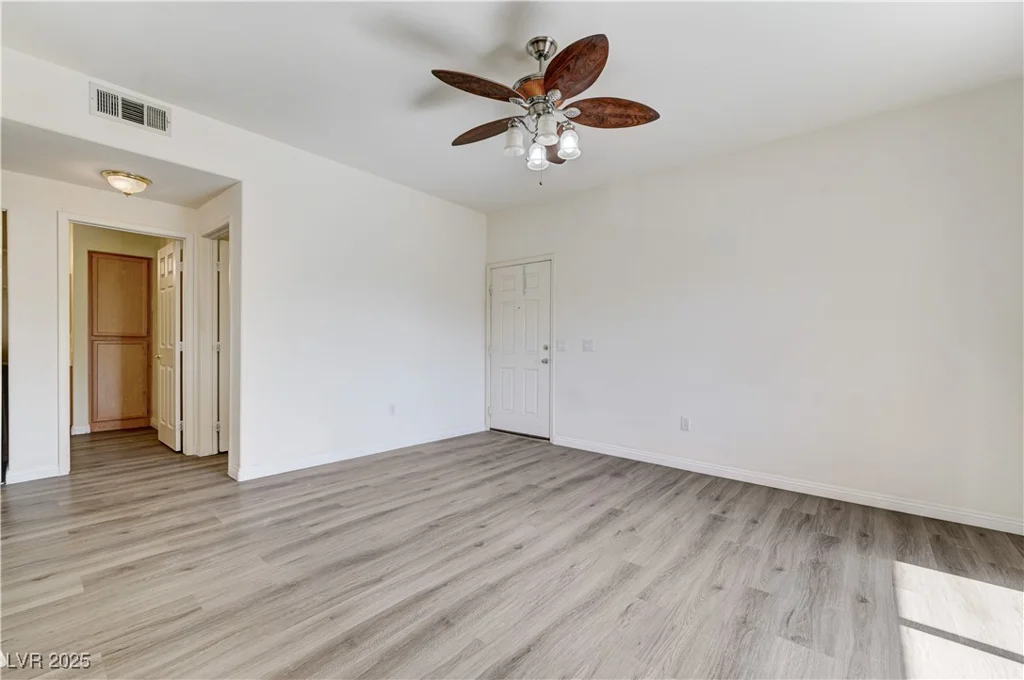 1050 Cactus, Las Vegas, NV 89183