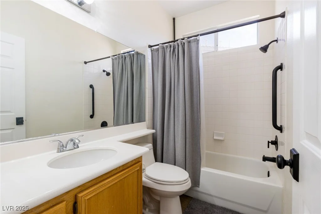 2756 Chaucer, Las Vegas, NV 89135