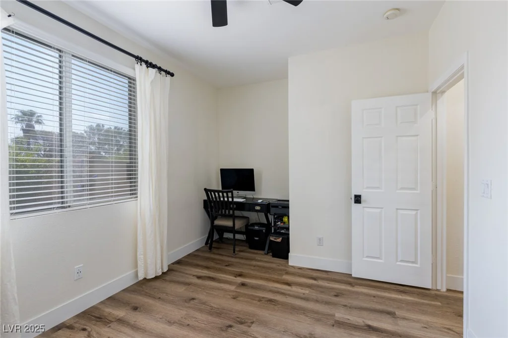 2756 Chaucer, Las Vegas, NV 89135