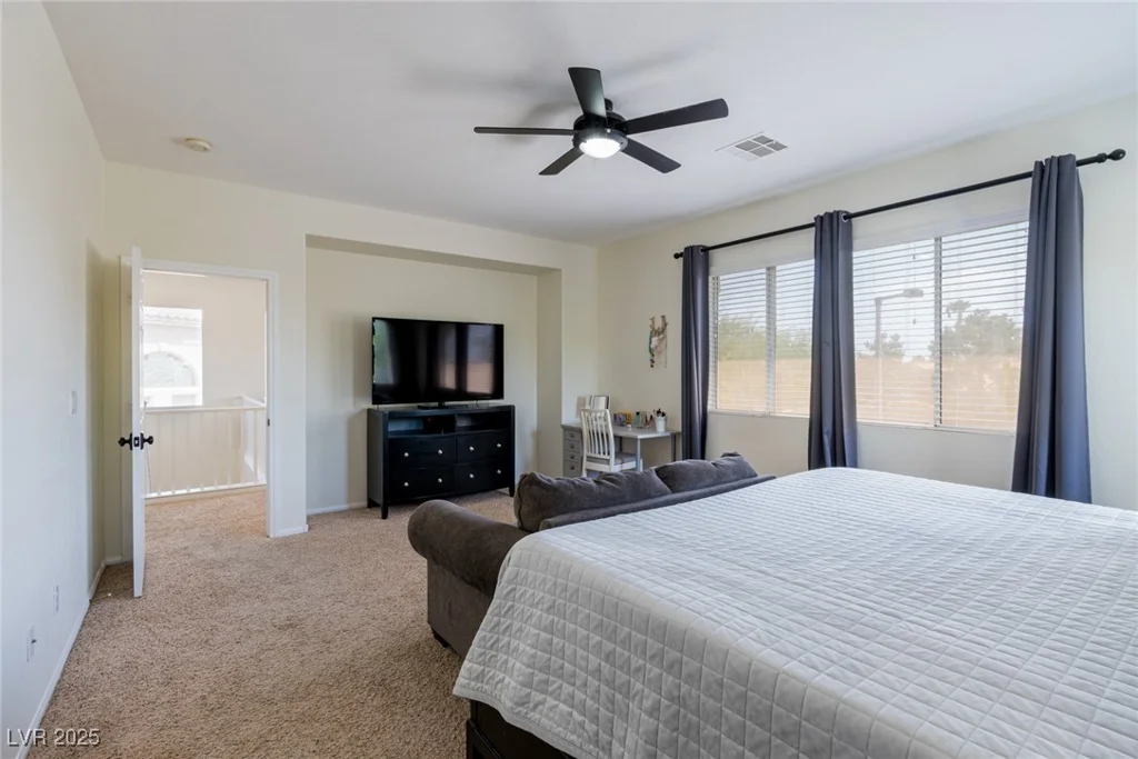 2756 Chaucer, Las Vegas, NV 89135