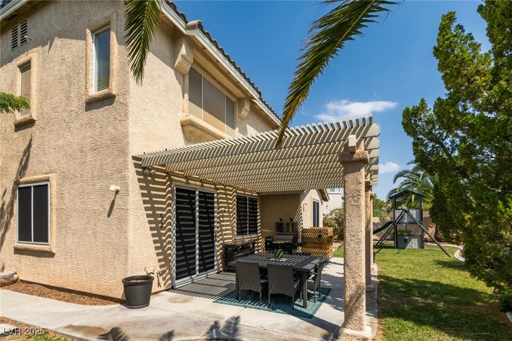 2756 Chaucer, Las Vegas, NV 89135
