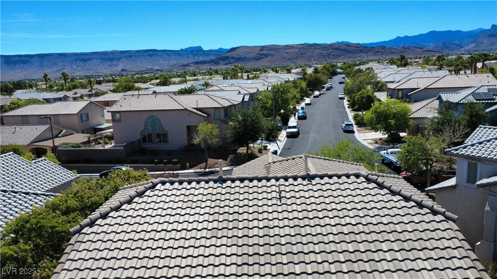 2756 Chaucer, Las Vegas, NV 89135