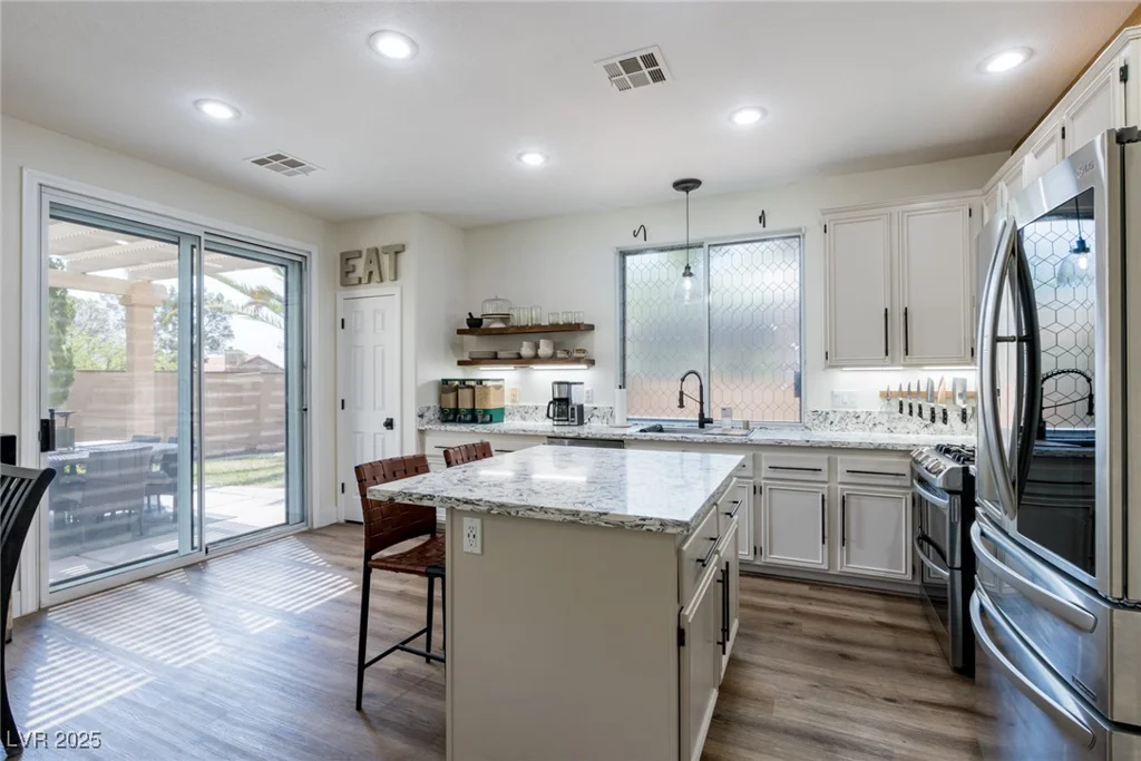 2756 Chaucer, Las Vegas, NV 89135