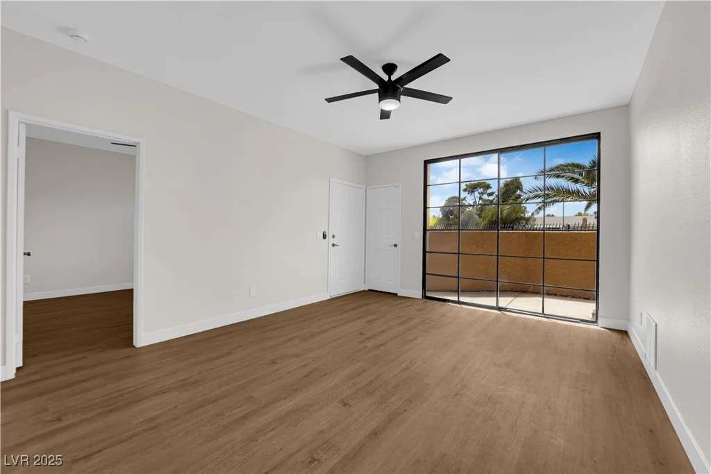 5174 Jones, Las Vegas, NV 89118