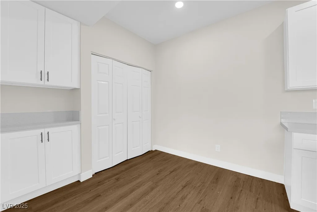 5174 Jones, Las Vegas, NV 89118