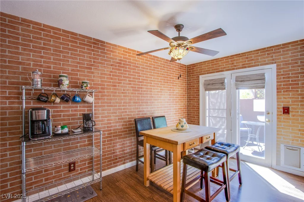 8205 Spanish Peak, Las Vegas, NV 89128