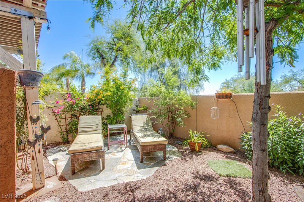 8205 Spanish Peak, Las Vegas, NV 89128