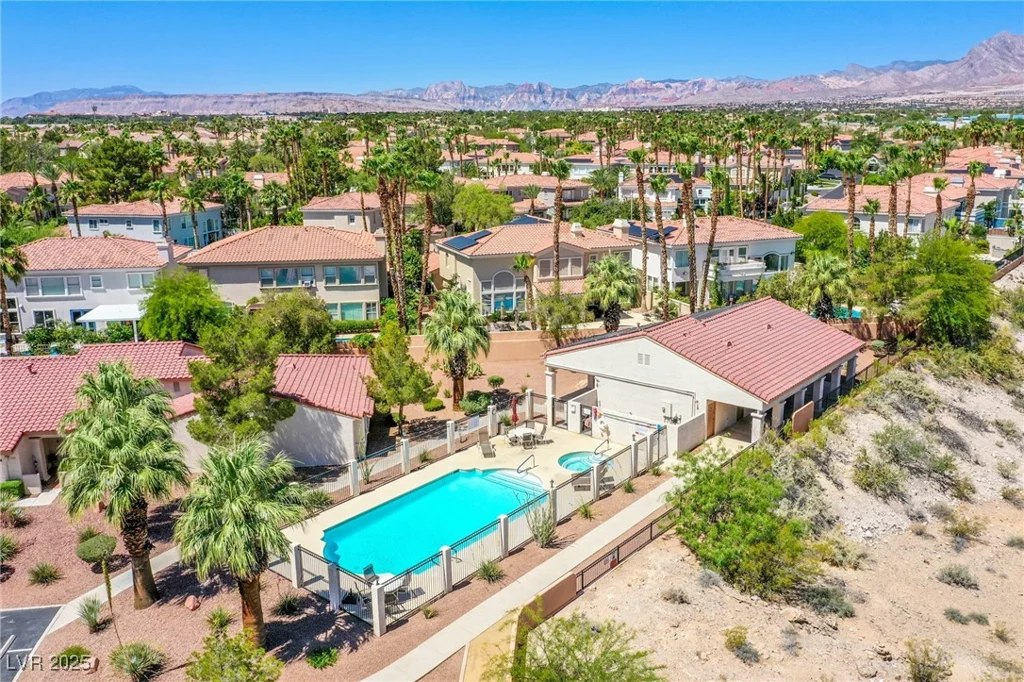 8205 Spanish Peak, Las Vegas, NV 89128
