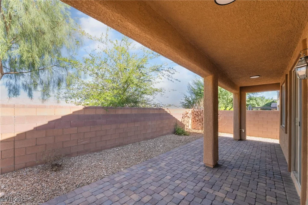 6227 Andover Wood, Las Vegas, NV 89113