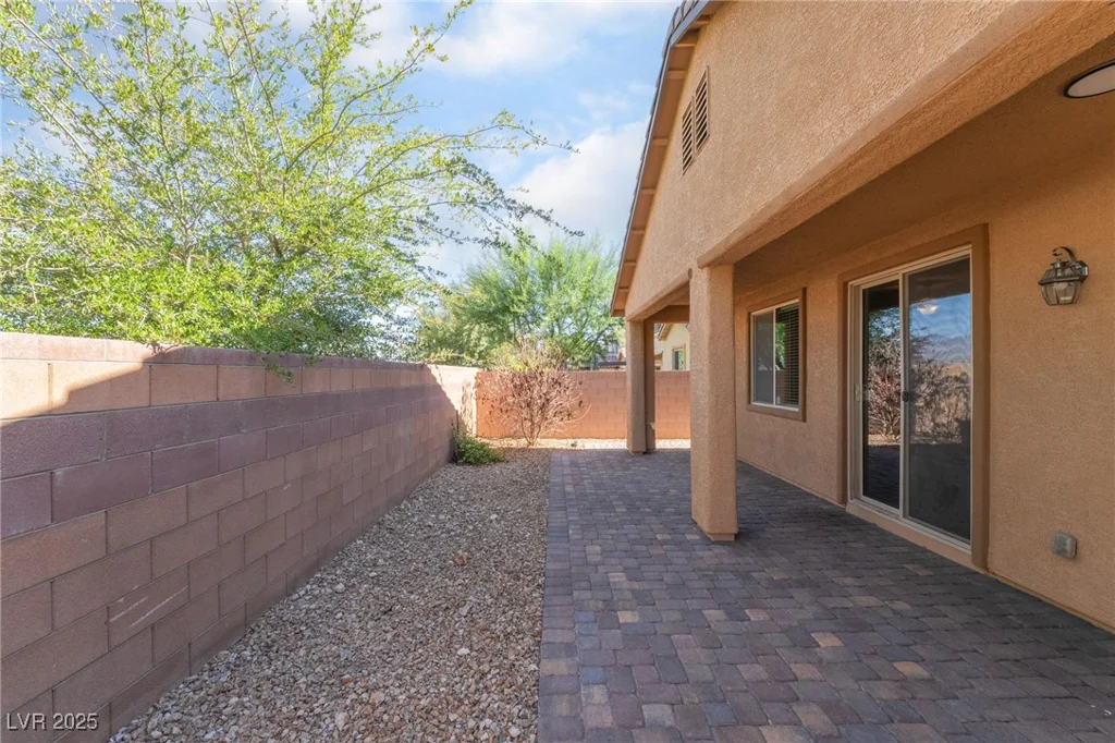 6227 Andover Wood, Las Vegas, NV 89113