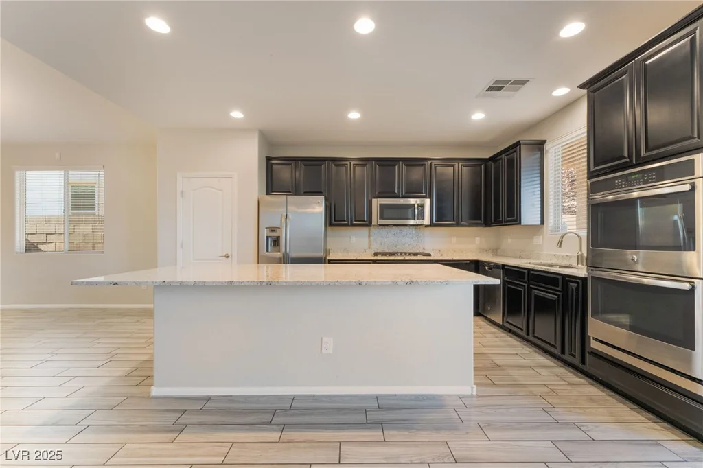 6227 Andover Wood, Las Vegas, NV 89113