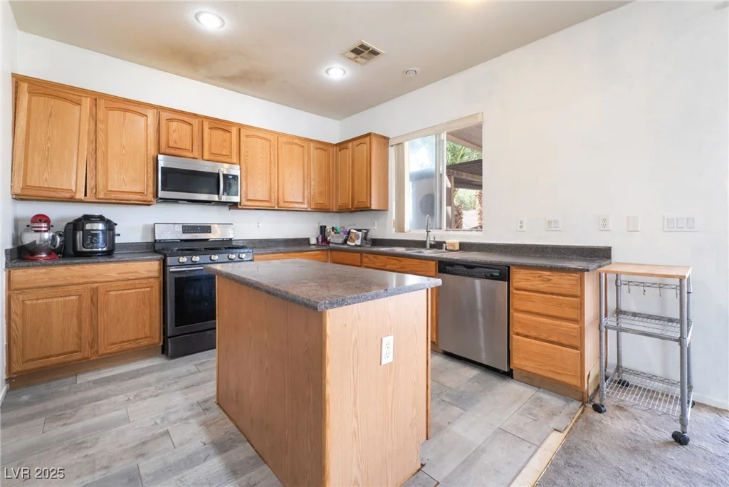 4062 El Campo Grande, North Las Vegas, NV 89031