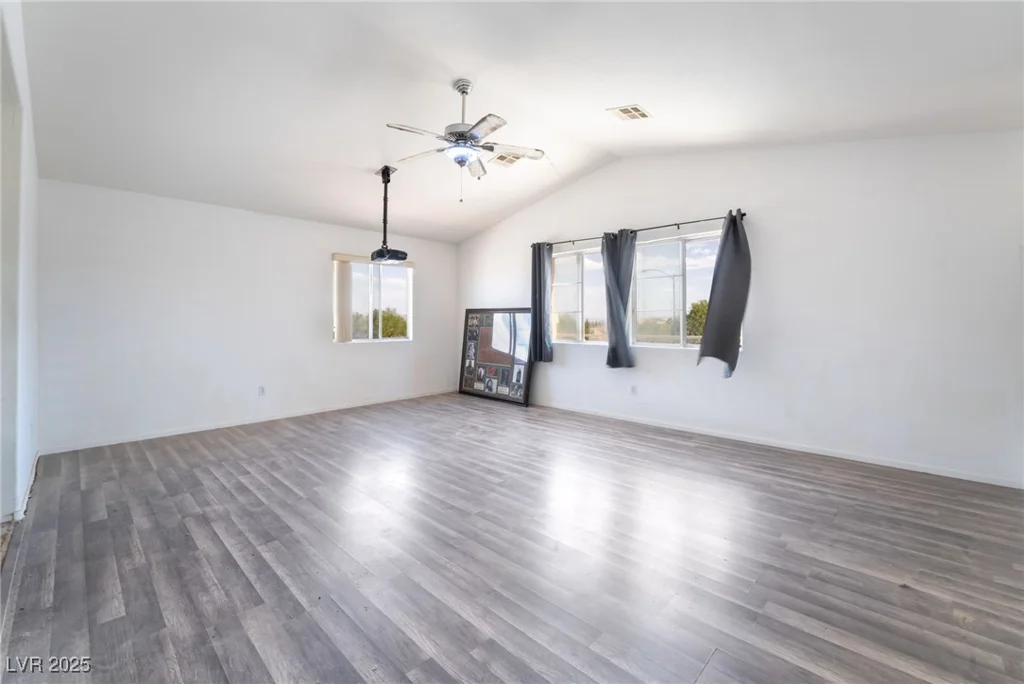 4062 El Campo Grande, North Las Vegas, NV 89031