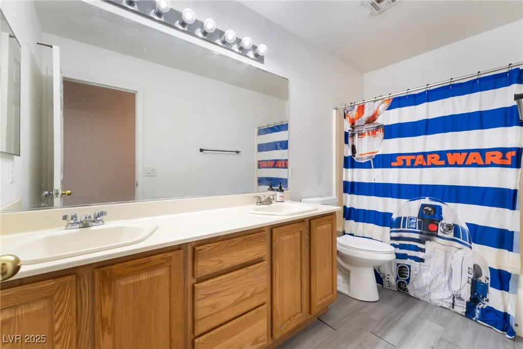 4062 El Campo Grande, North Las Vegas, NV 89031