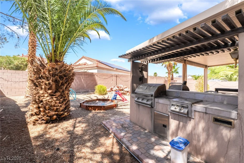 4062 El Campo Grande, North Las Vegas, NV 89031