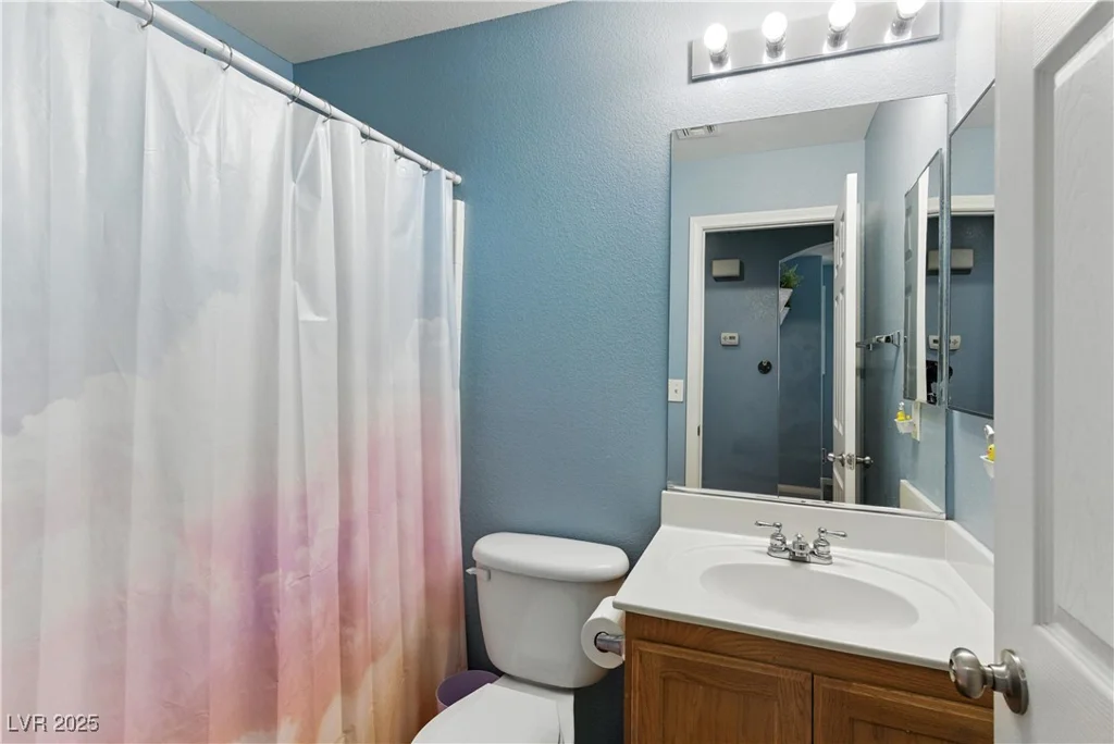 8439 Lucero, Las Vegas, NV 89149