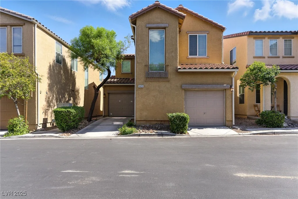 8439 Lucero, Las Vegas, NV 89149