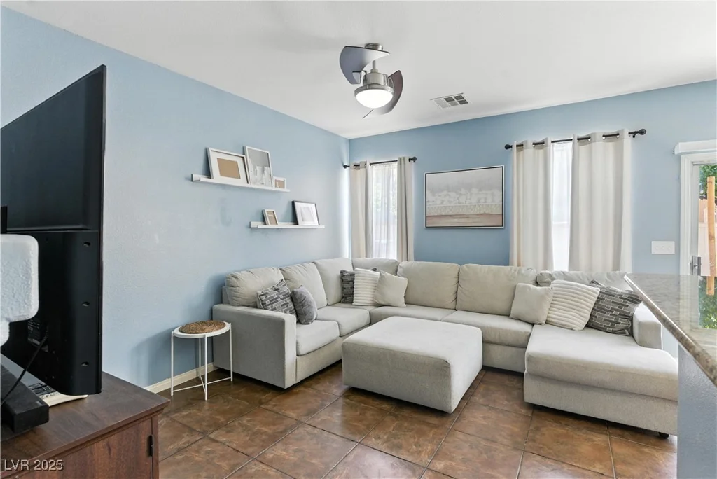 8439 Lucero, Las Vegas, NV 89149