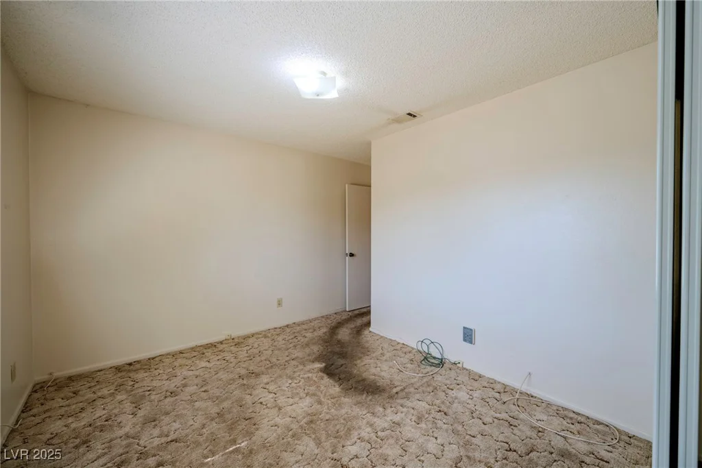 1315 Foxglove, Las Vegas, NV 89142