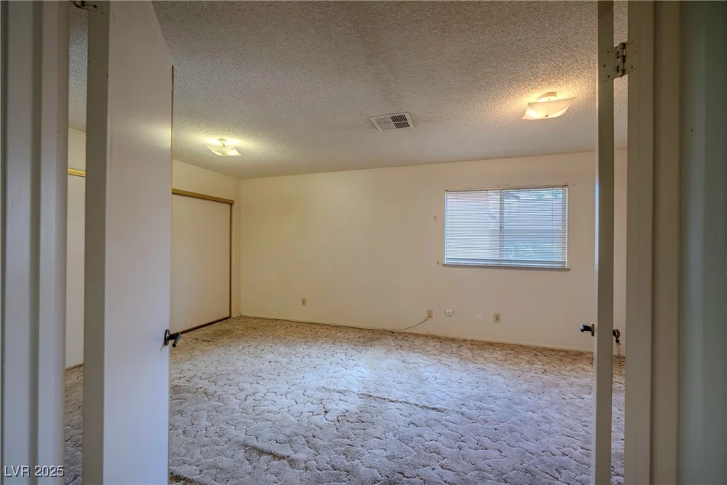 1315 Foxglove, Las Vegas, NV 89142