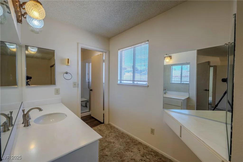 1315 Foxglove, Las Vegas, NV 89142
