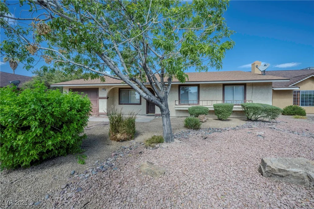 1315 Foxglove, Las Vegas, NV 89142