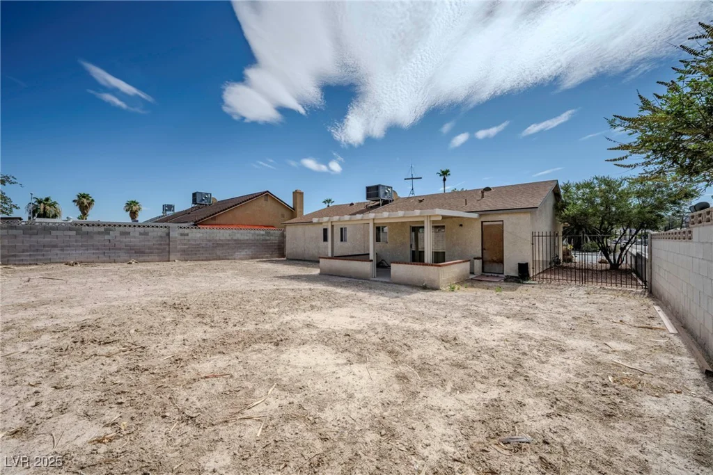 1315 Foxglove, Las Vegas, NV 89142