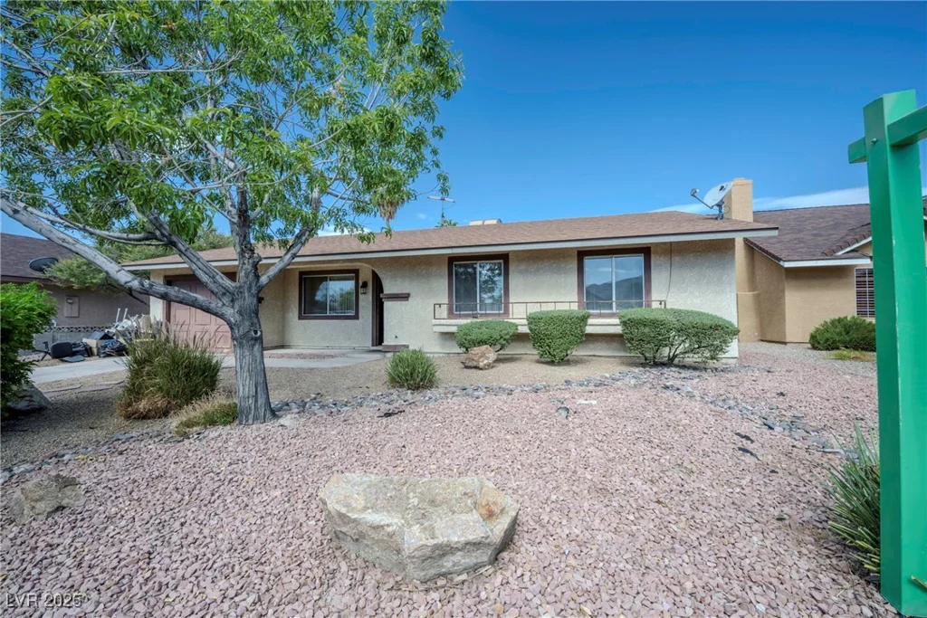 1315 Foxglove, Las Vegas, NV 89142