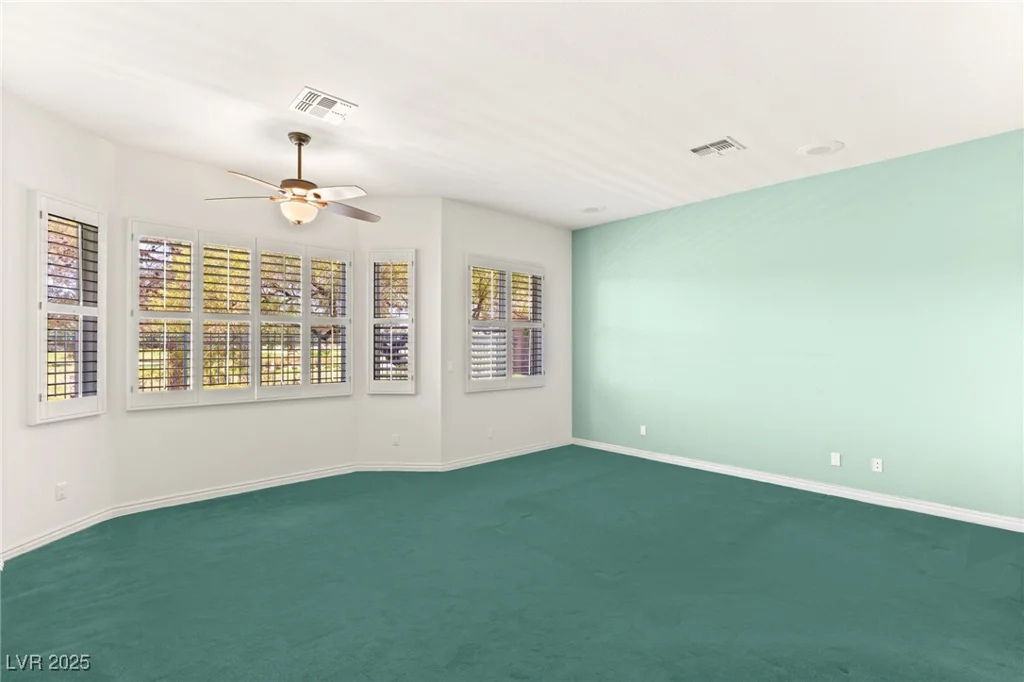 1932 Glenview, Las Vegas, NV 89134