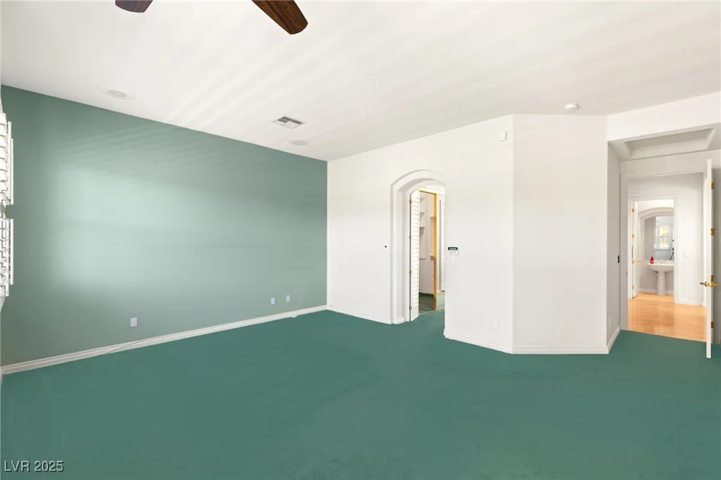 1932 Glenview, Las Vegas, NV 89134
