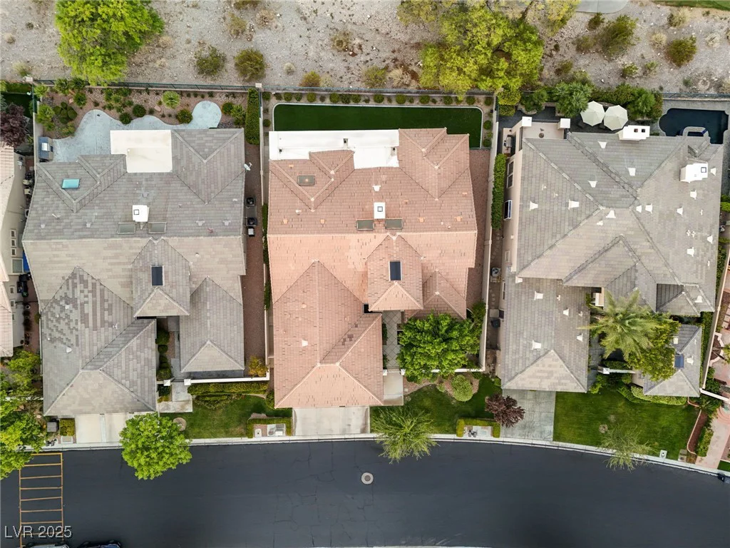 1932 Glenview, Las Vegas, NV 89134