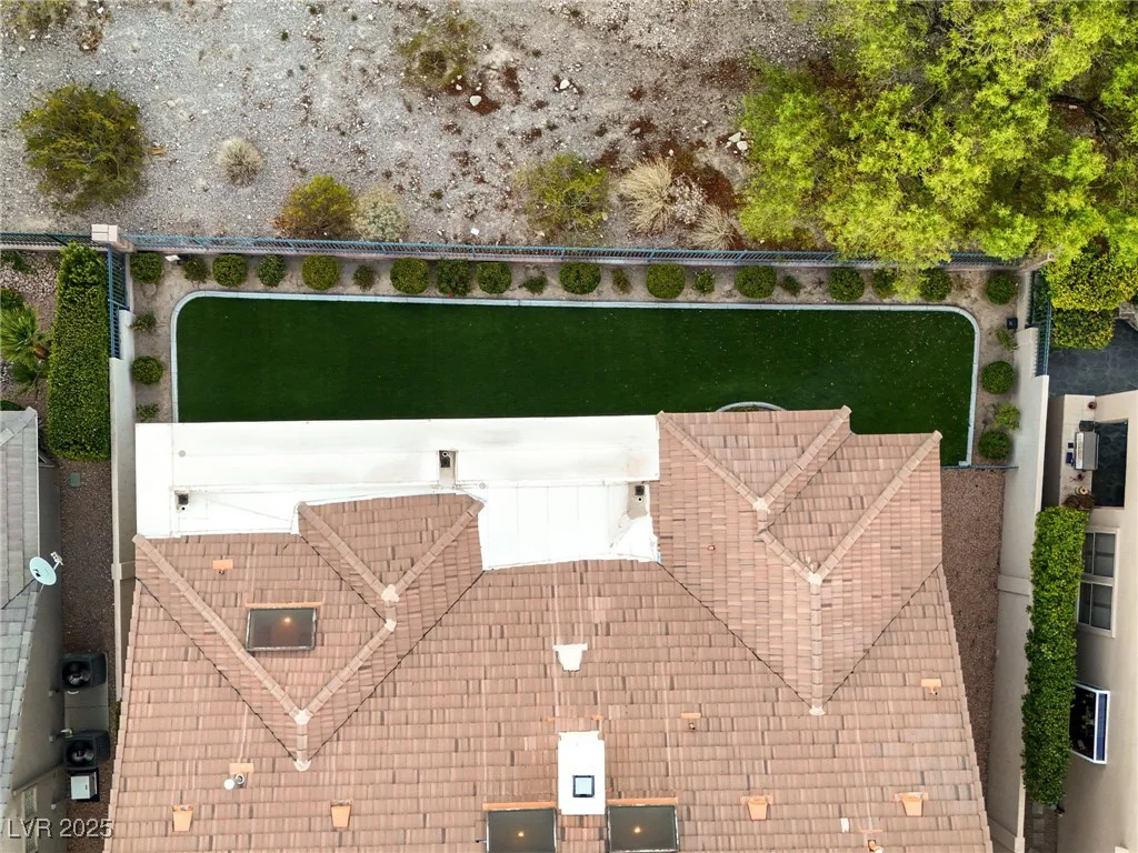 1932 Glenview, Las Vegas, NV 89134