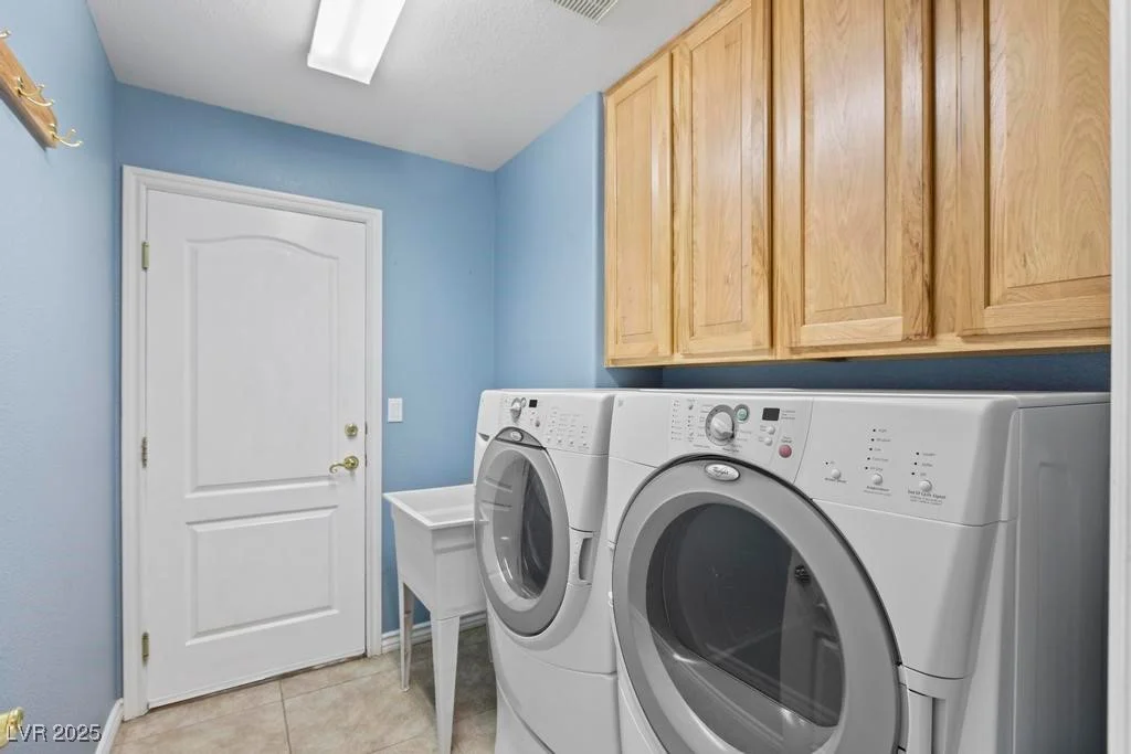 1532 Via Cassia, Henderson, NV 89052