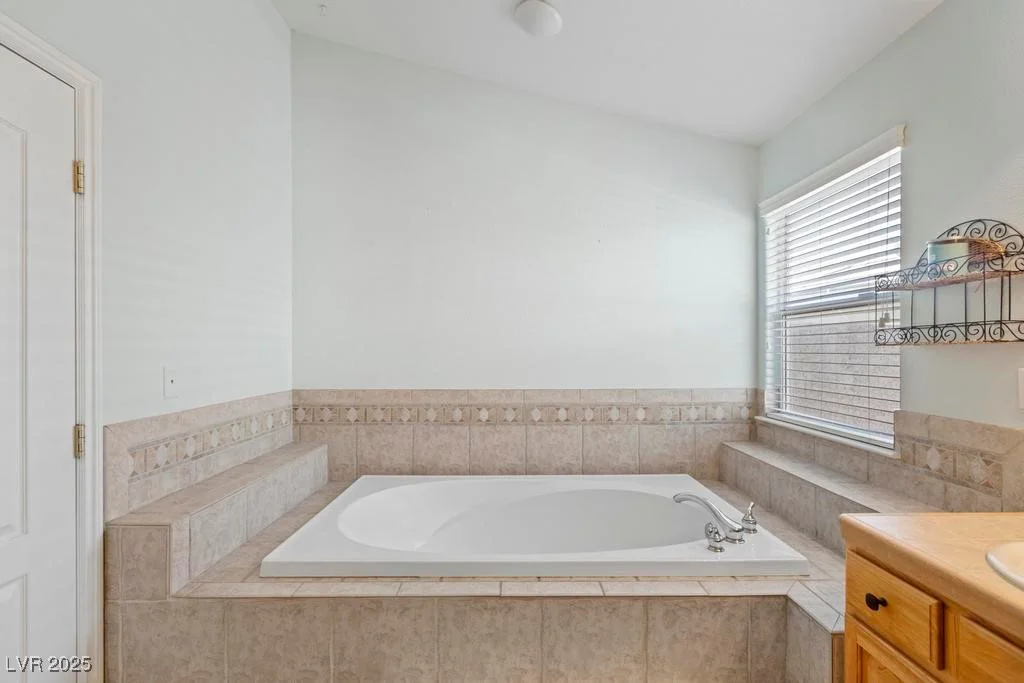 1532 Via Cassia, Henderson, NV 89052