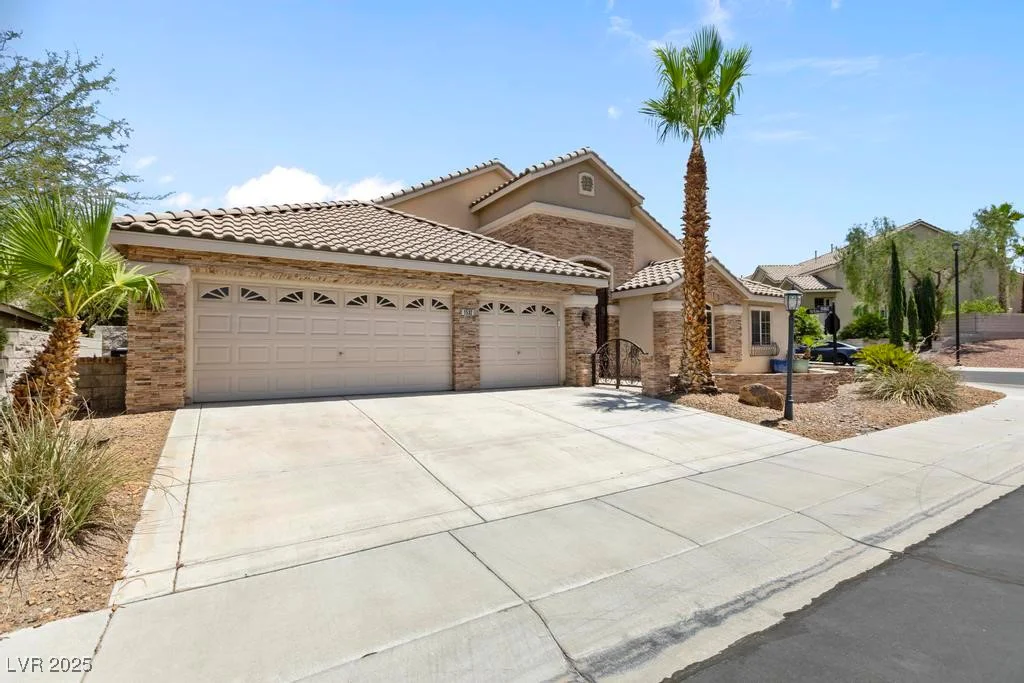 1532 Via Cassia, Henderson, NV 89052