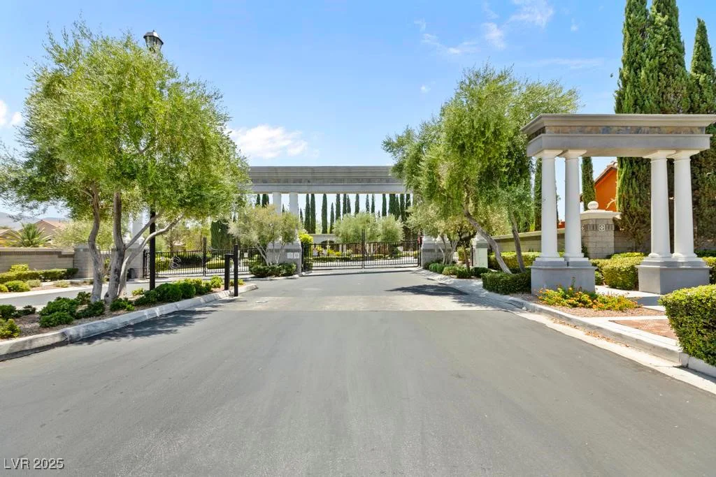 1532 Via Cassia, Henderson, NV 89052