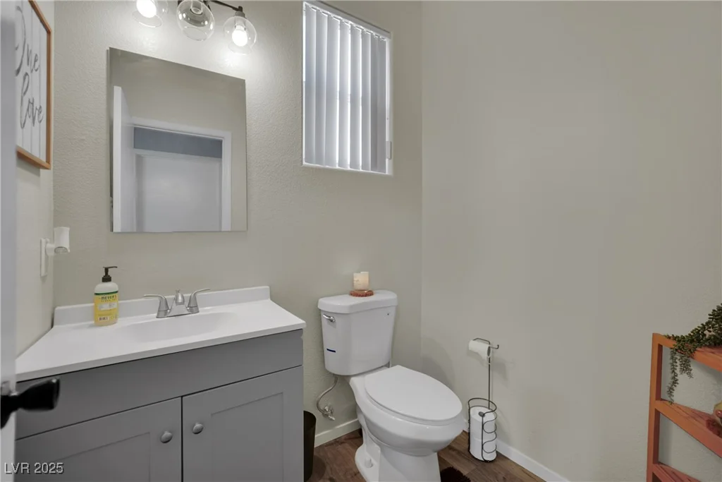 4937 Miners Ridge Dr, Las Vegas, NV 89122