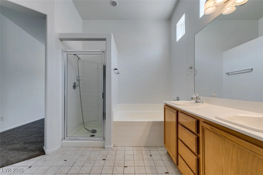 352 River Glider, North Las Vegas, NV 89084