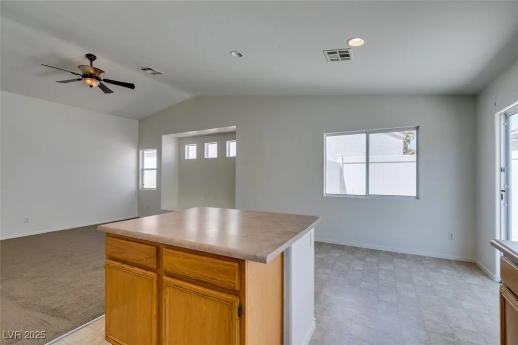 352 River Glider, North Las Vegas, NV 89084