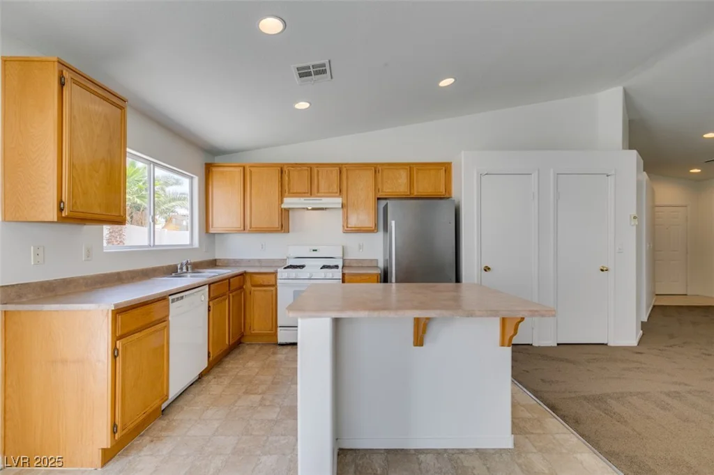 352 River Glider, North Las Vegas, NV 89084