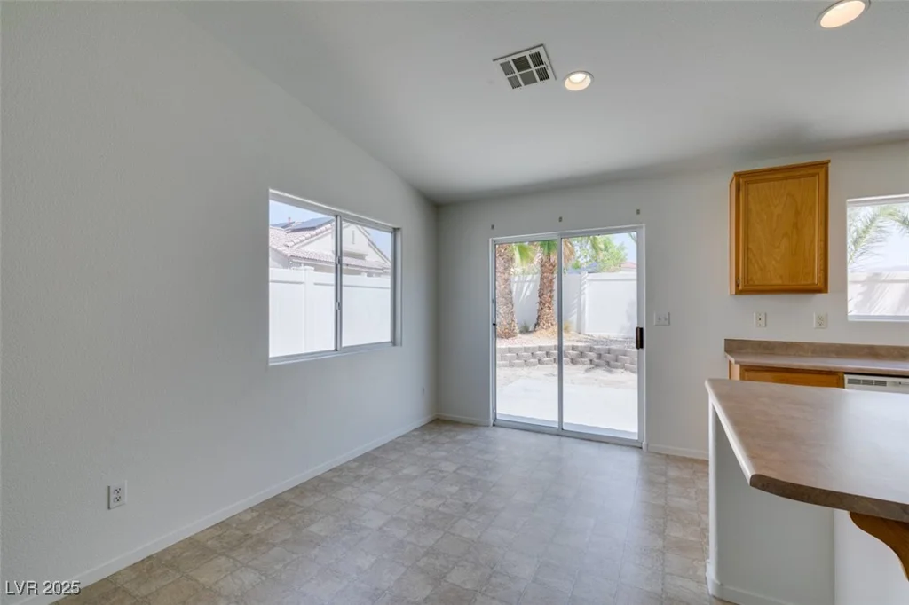 352 River Glider, North Las Vegas, NV 89084