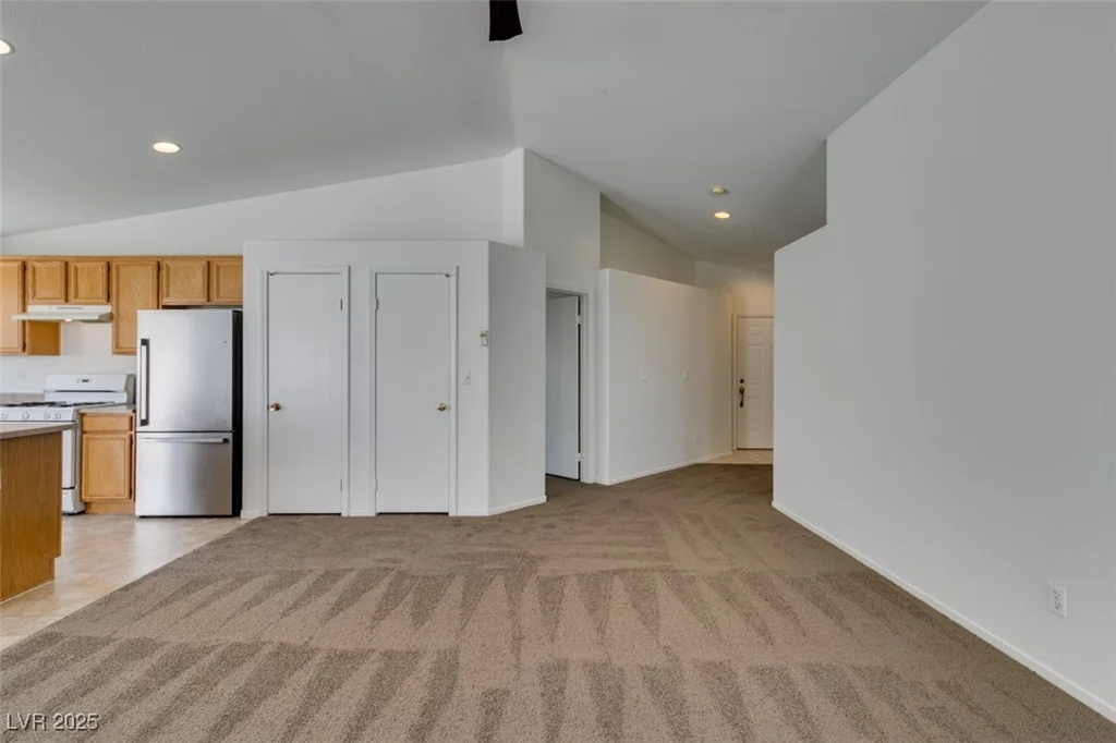 352 River Glider, North Las Vegas, NV 89084