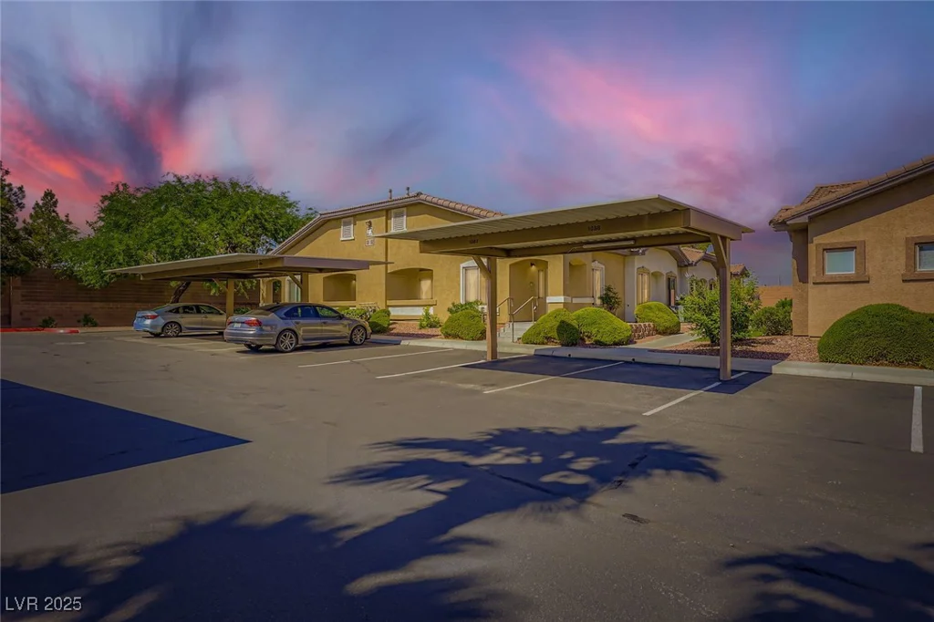 8805 Jeffreys, Las Vegas, NV 89123