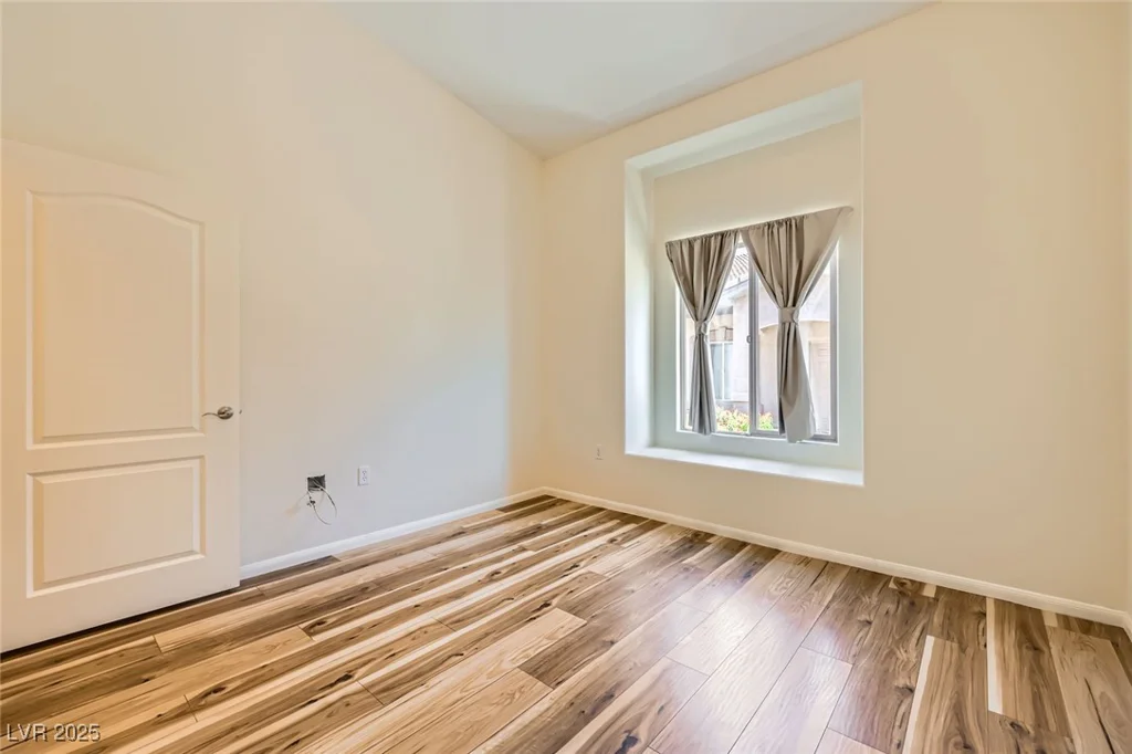 8805 Jeffreys, Las Vegas, NV 89123