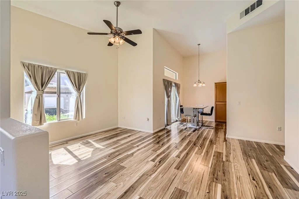 8805 Jeffreys, Las Vegas, NV 89123