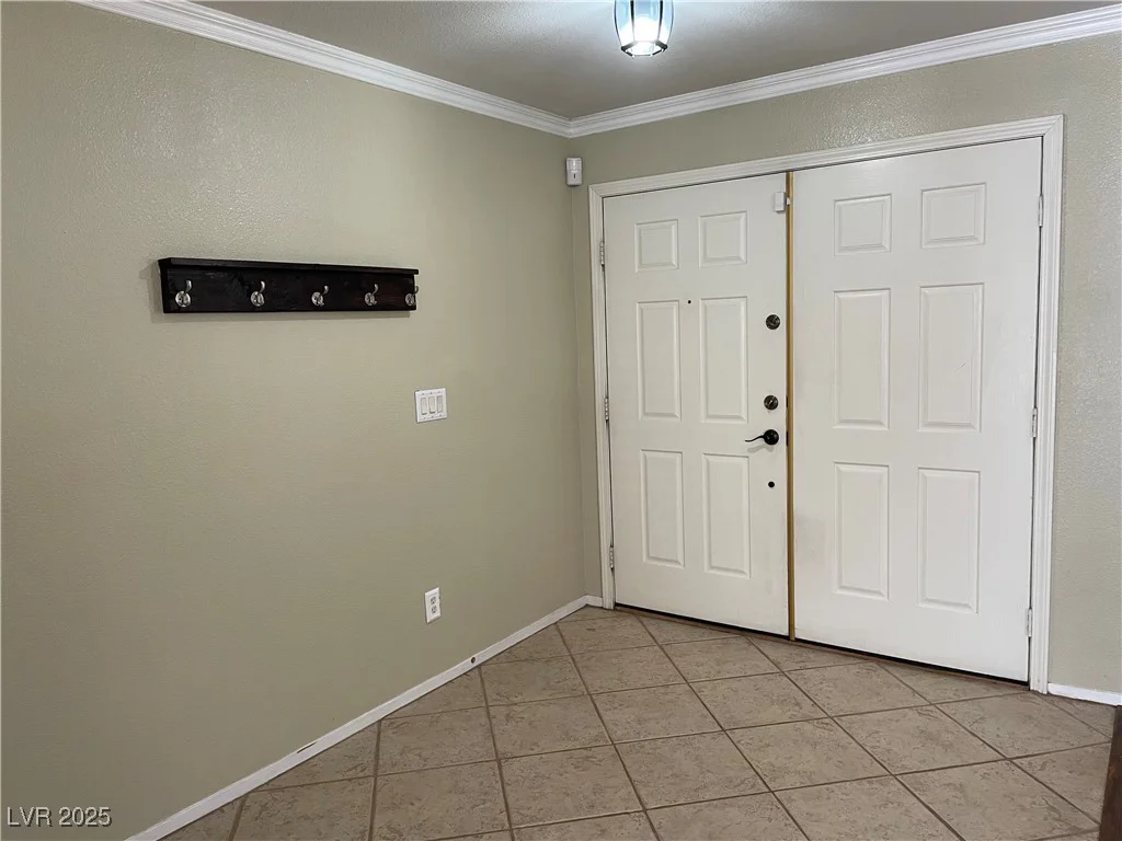 164 Swale, Las Vegas, NV 89144
