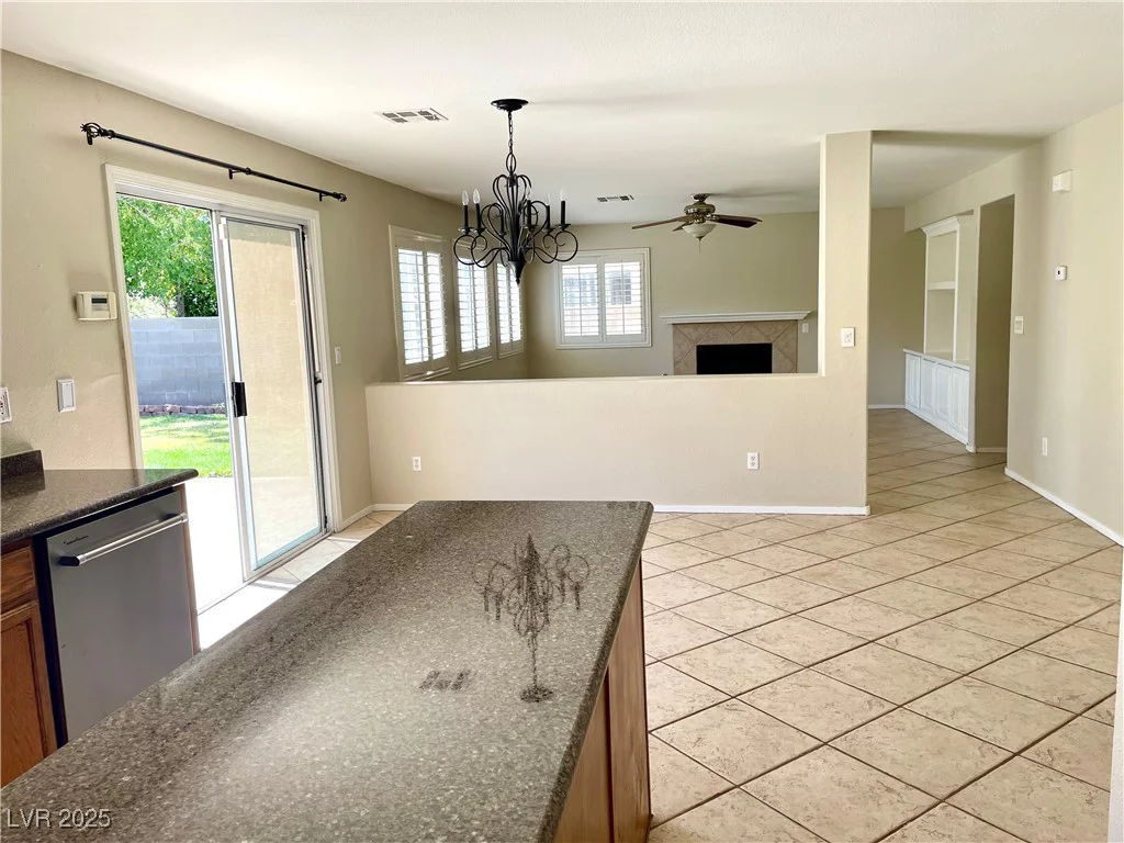 164 Swale, Las Vegas, NV 89144