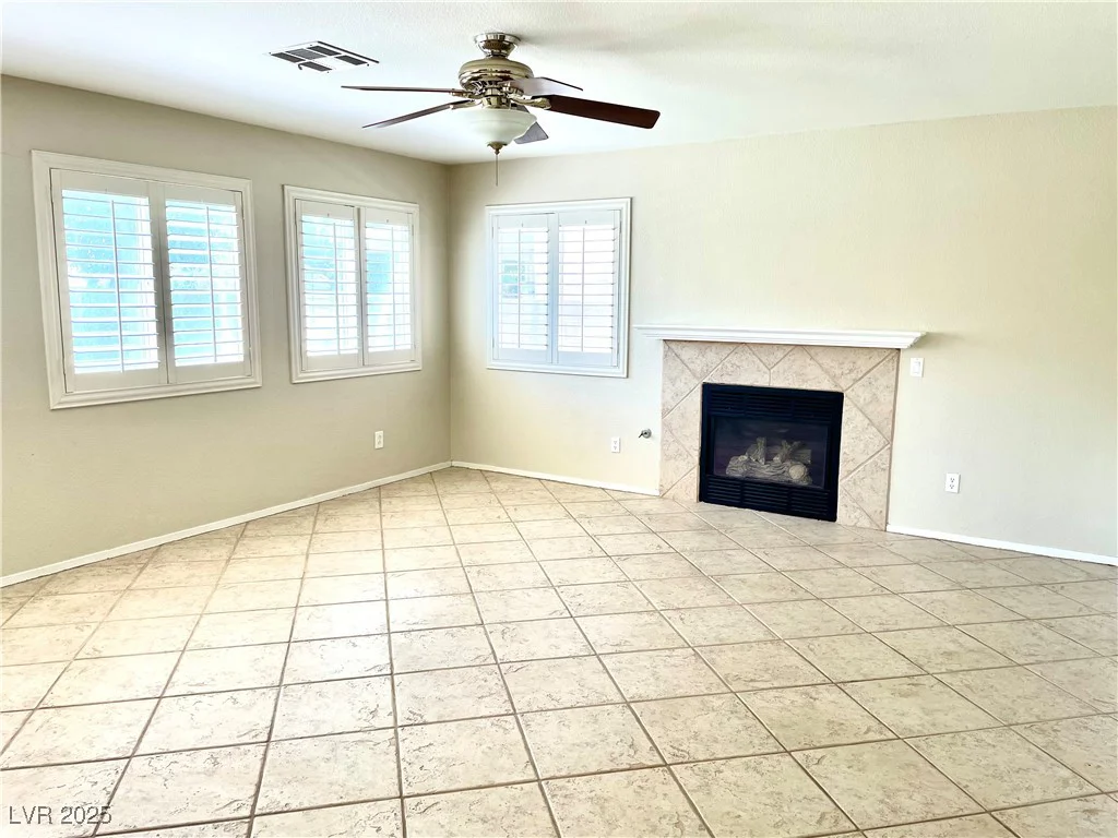 164 Swale, Las Vegas, NV 89144